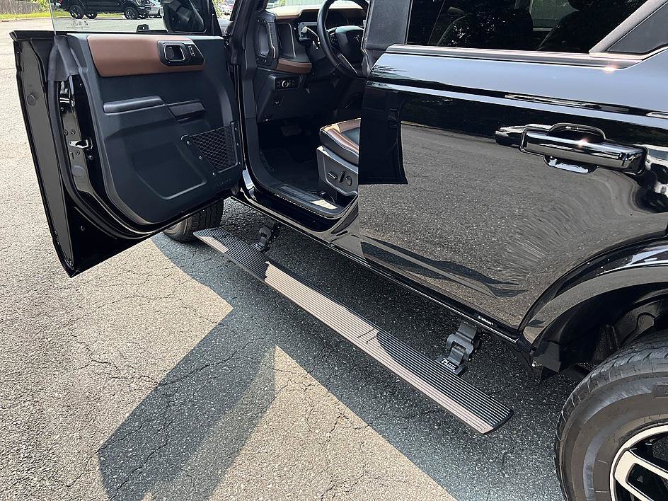 Used 2024 Ford Bronco Outer Banks AWD/4WD image 25