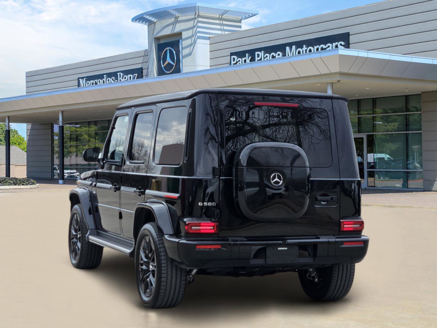 Certified 2025 Mercedes-Benz G 580 w/ EQ Technology image 4