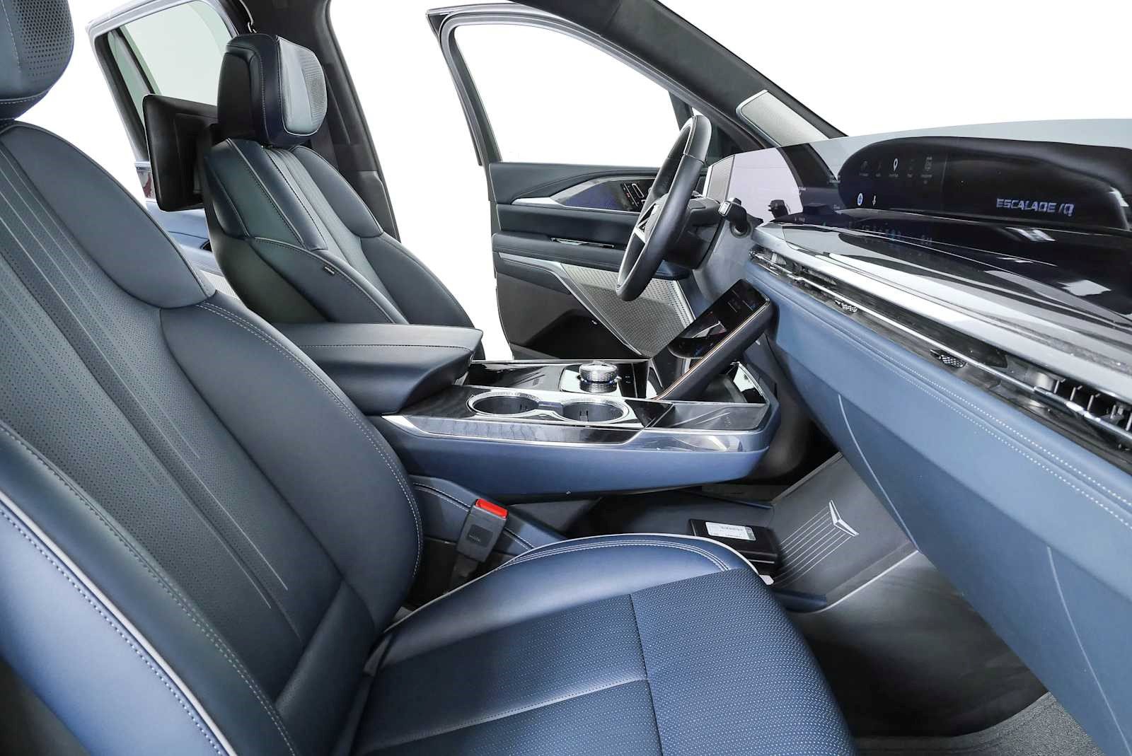 Certified 2026 Cadillac Escalade IQ Sport 2 AWD/4WD image 28