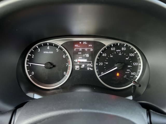 New 2025 Nissan Kicks Play S image 27