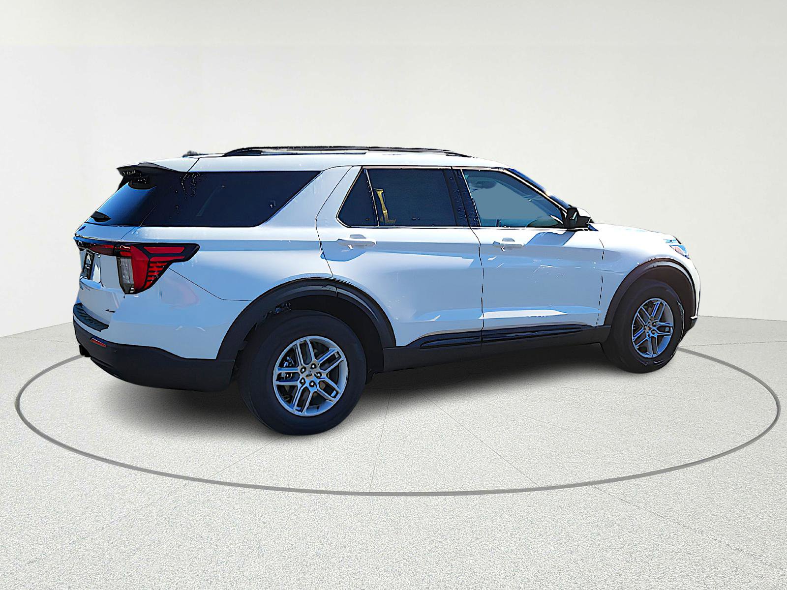 New 2026 Ford Explorer Active image 9