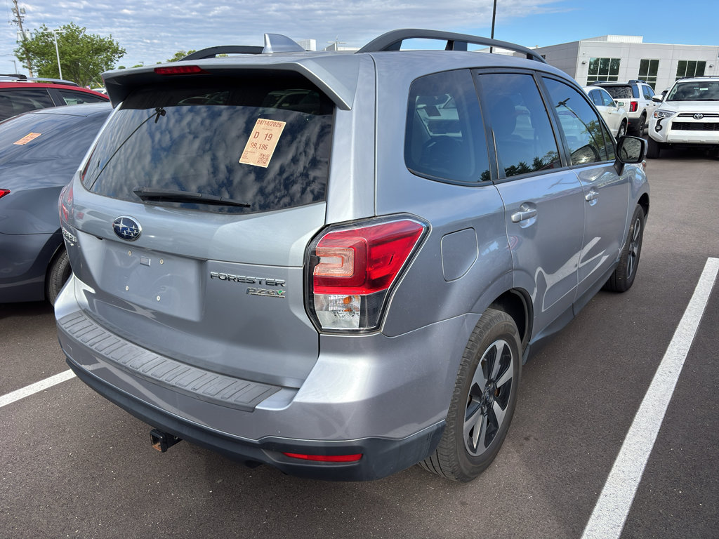 Used 2017 Subaru Forester 2.5i Premium w/ Popular Package #2A image 3