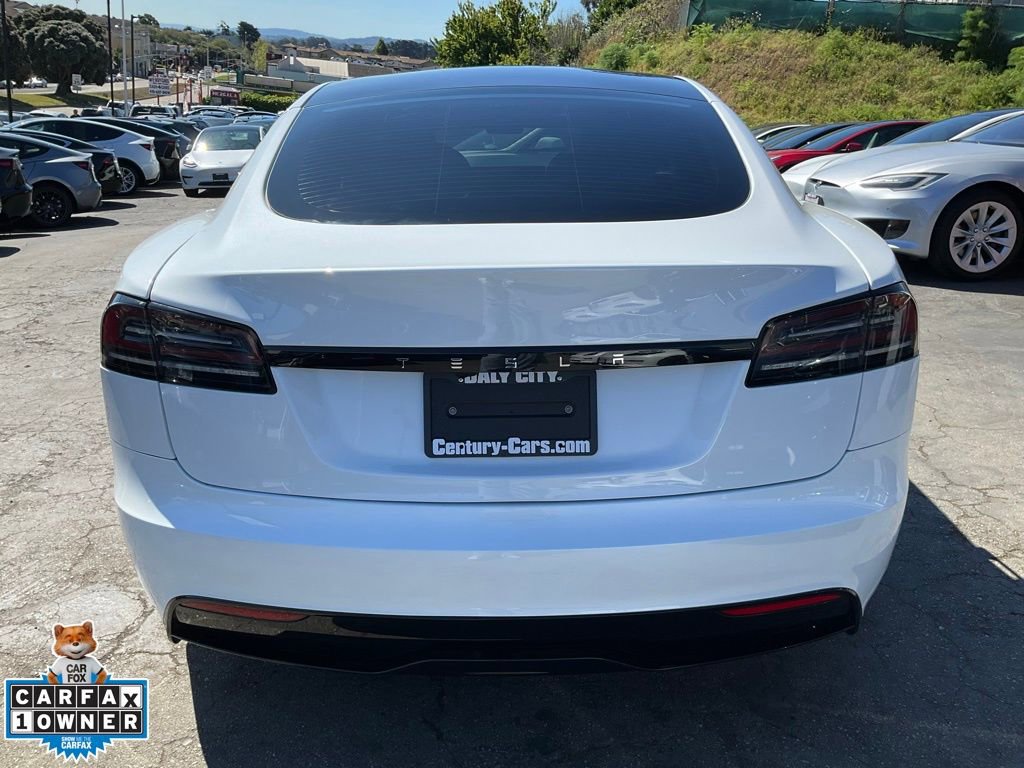 Used 2023 Tesla Model S Standard Range image 4