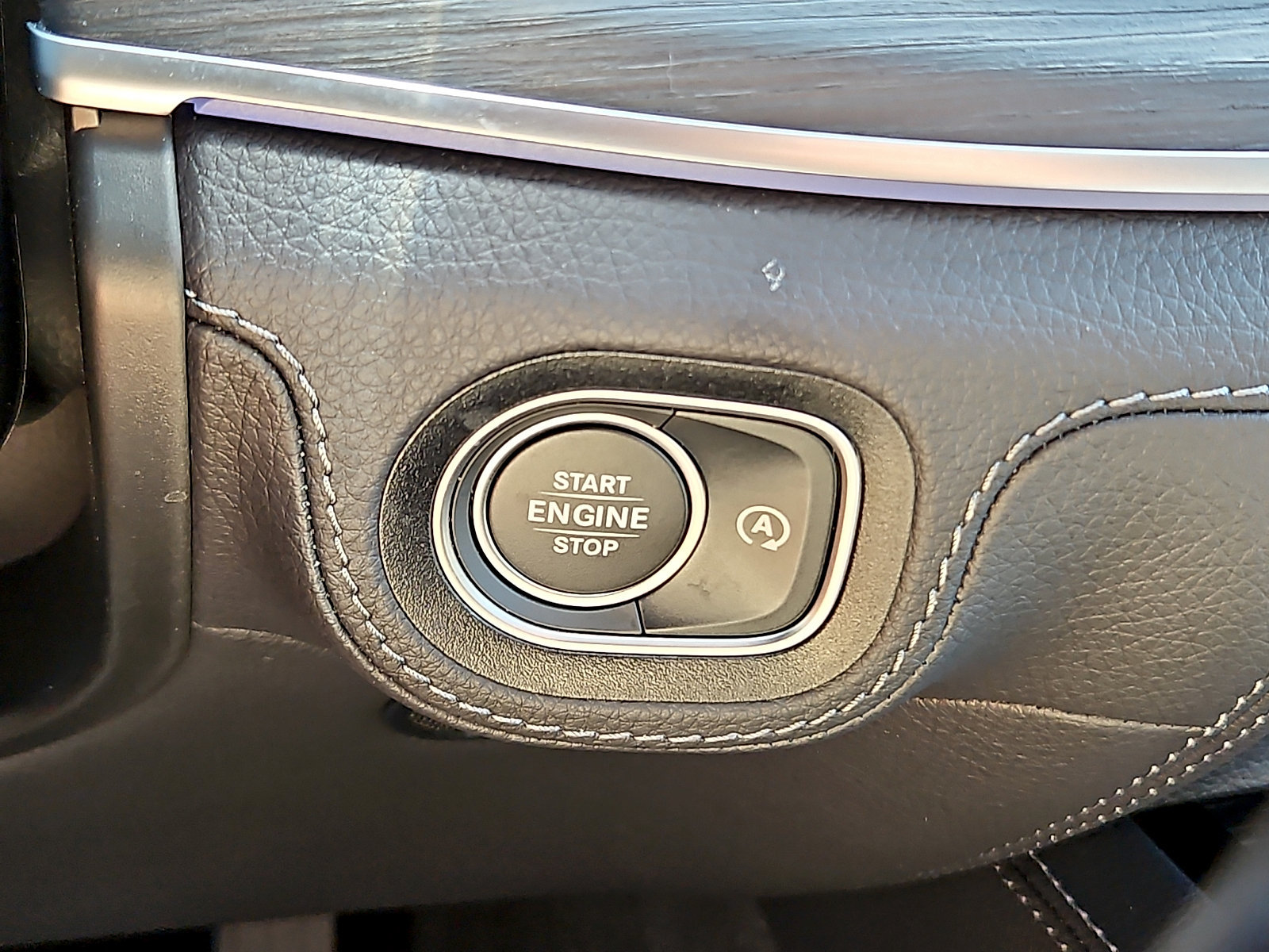 Certified 2026 Mercedes-Benz GLE 450 4MATIC image 24