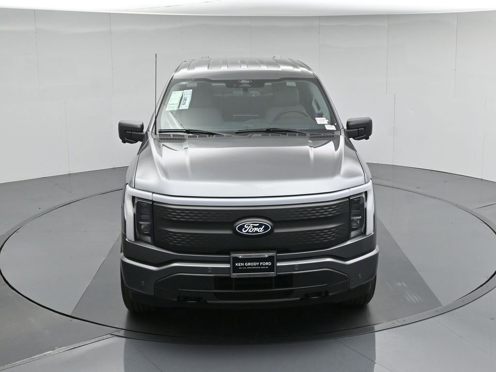 New 2025 Ford F150 Lightning Flash image 39