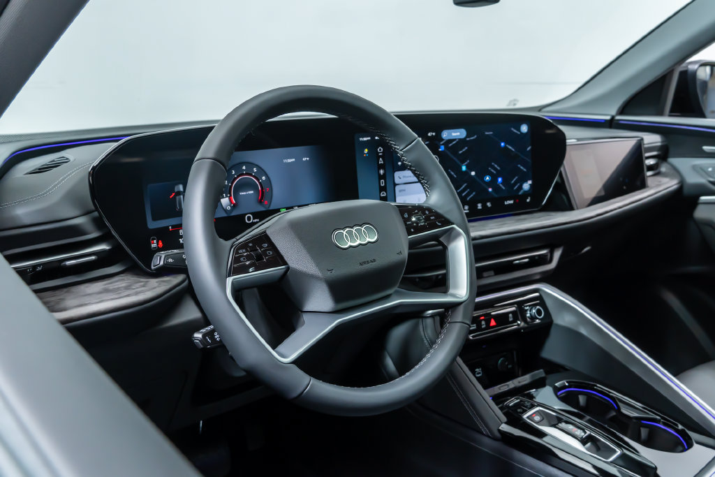 New 2026 Audi Q5 Premium Plus AWD/4WD image 4