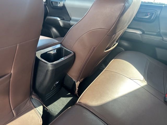 Used 2021 Toyota Tacoma SR5 image 17