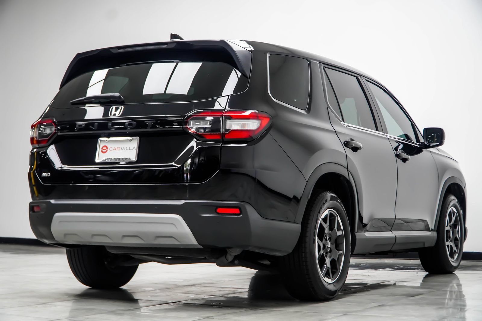 Used 2025 Honda Pilot EX-L image 14
