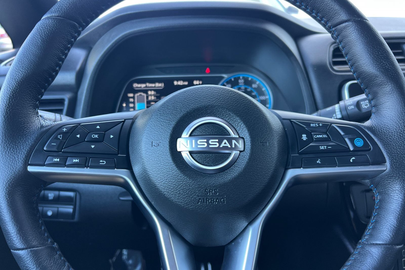 Certified 2024 Nissan Leaf SV Plus FWD image 27