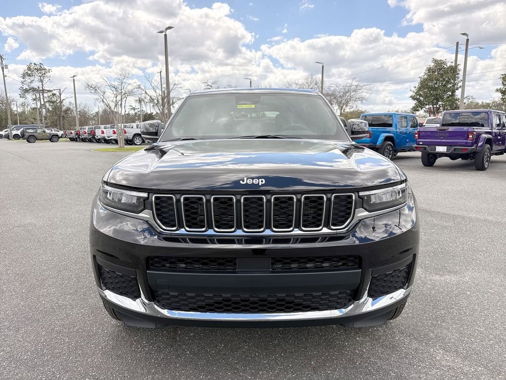 New 2026 Jeep Grand Cherokee L Laredo image 8