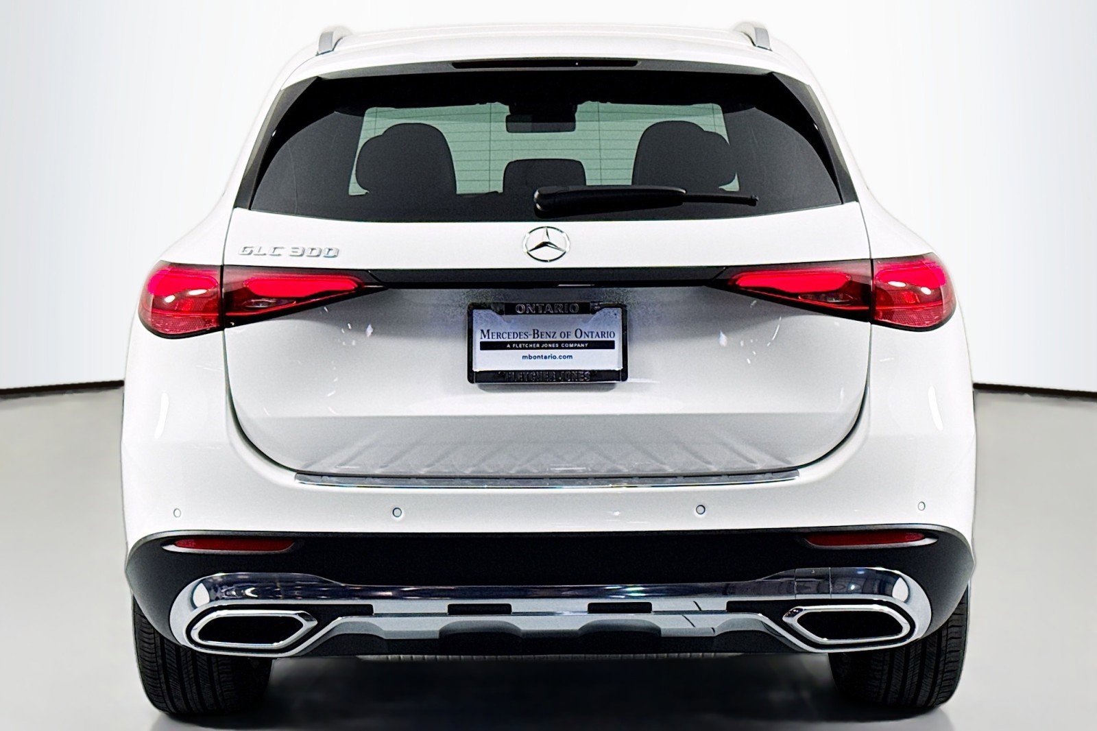 Certified 2026 Mercedes-Benz GLC 300 image 3