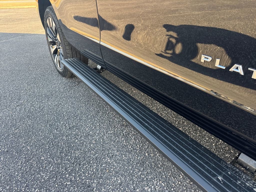 New 2026 Ford Expedition Platinum w/ Driver's Package image 16