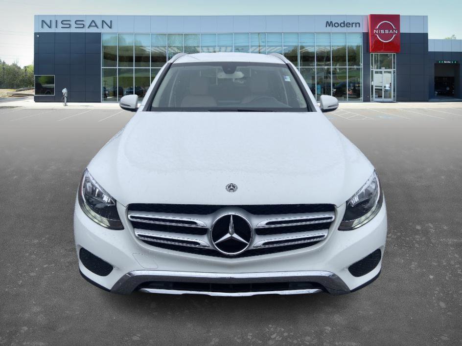 Used 2019 Mercedes-Benz GLC 300 4MATIC image 2