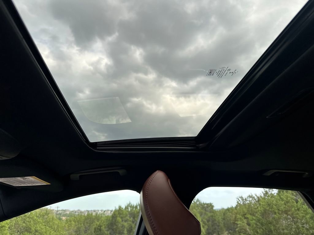 Used 2020 Lincoln MKZ Reserve FWD image 27
