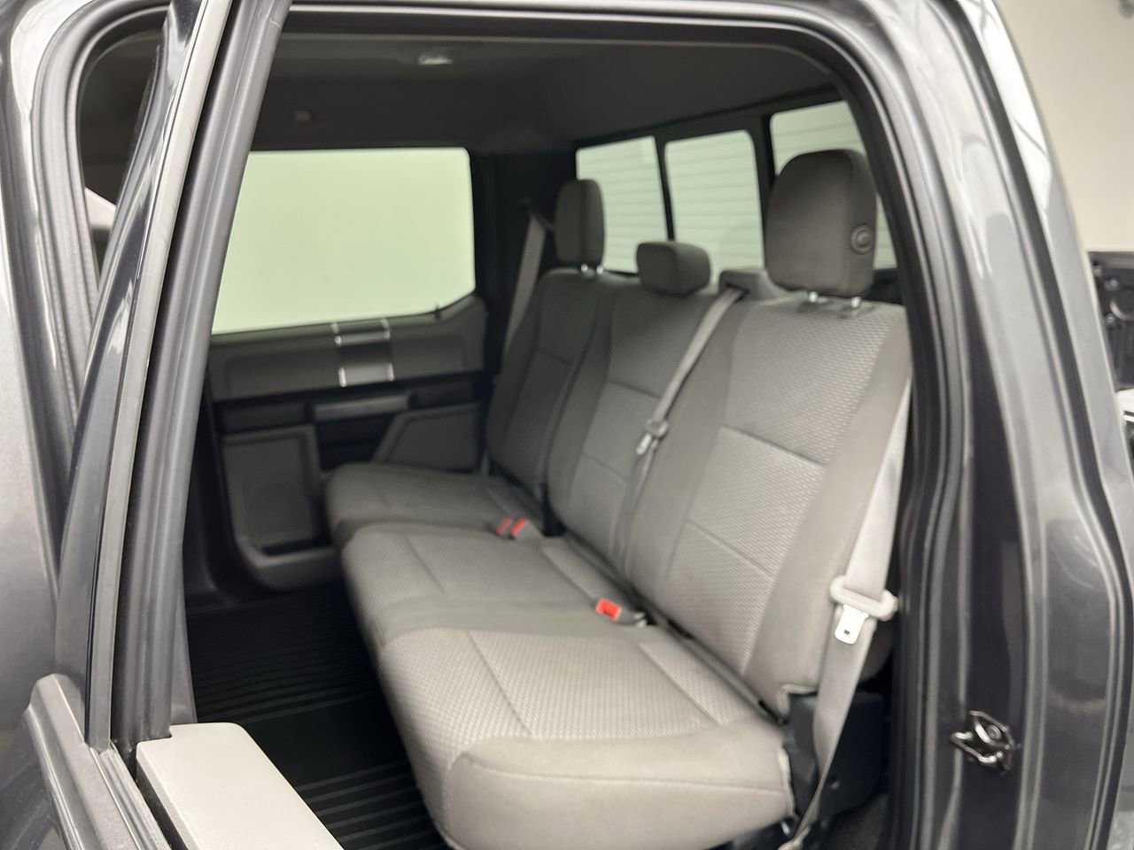 Used 2018 Ford F150 XLT w/ Equipment Group 302A Luxury AWD/4WD image 12