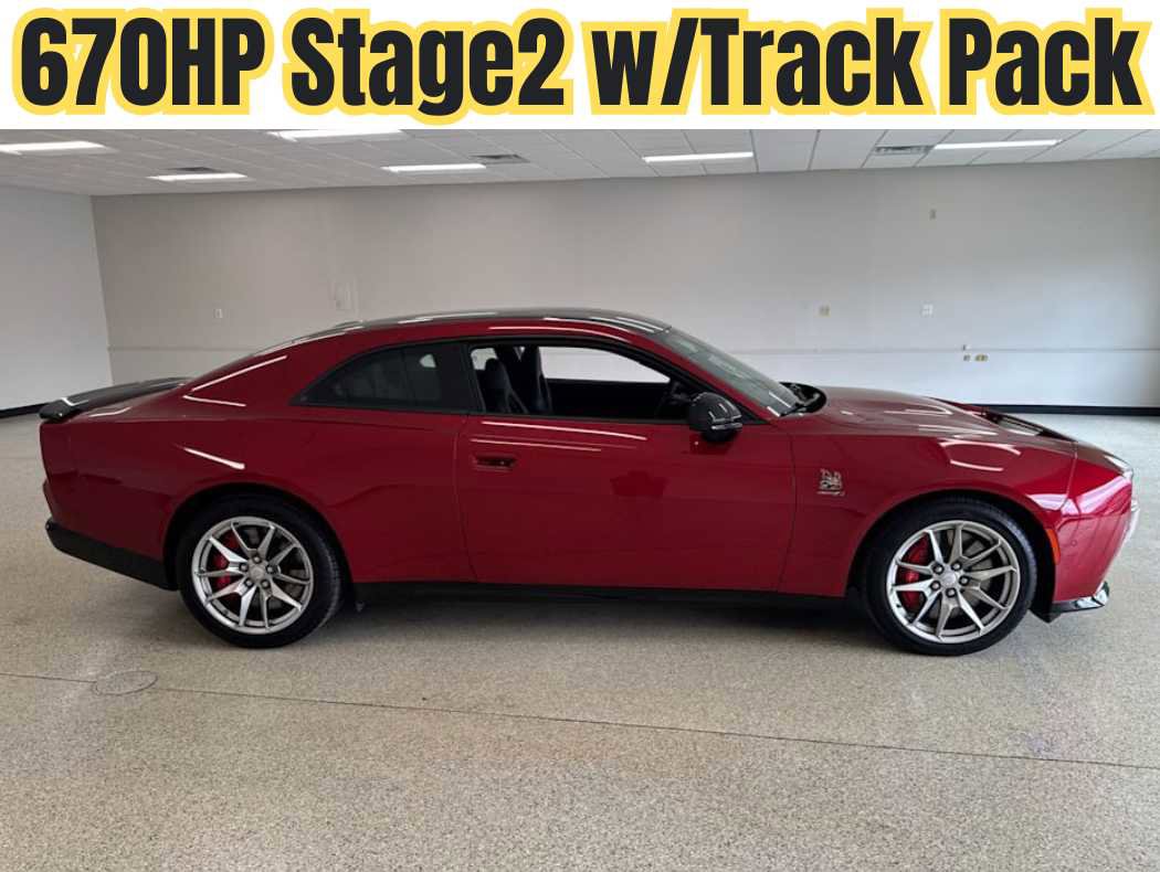 Used 2024 Dodge Charger Scat Pack w/ Plus Group image 1