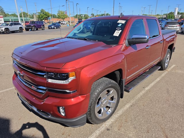 Used 2017 Chevrolet Silverado 1500 LTZ Z71 w/ LTZ Plus Package AWD/4WD image 8