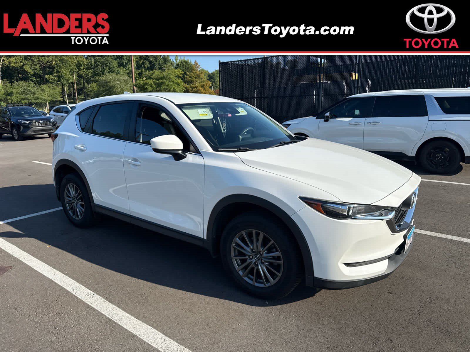Used 2017 MAZDA CX-5 Sport FWD image 1