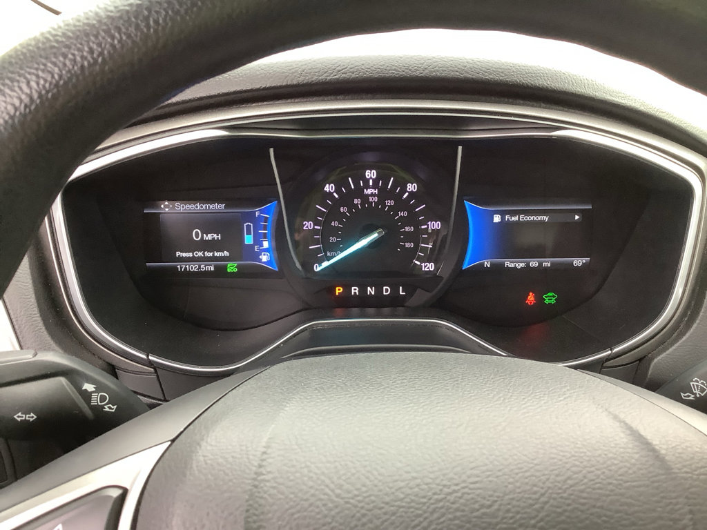 Used 2018 Ford Fusion S FWD image 13