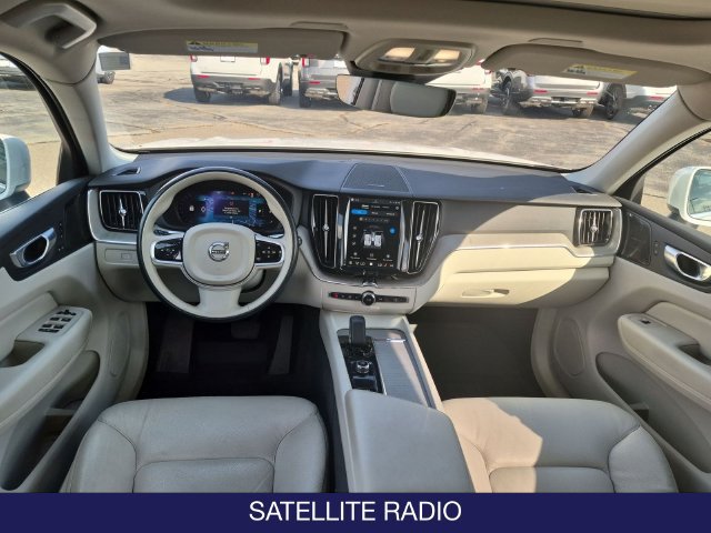 Used 2023 Volvo XC60 B5 Plus w/ Climate Package AWD/4WD image 19
