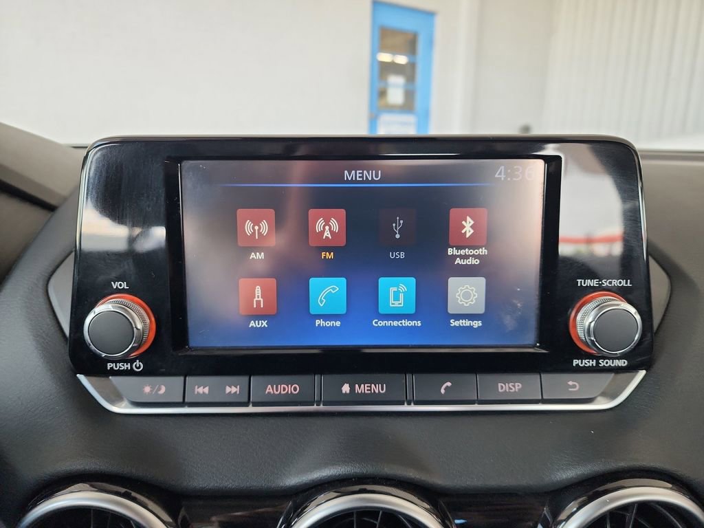 Used 2024 Nissan Sentra S image 25
