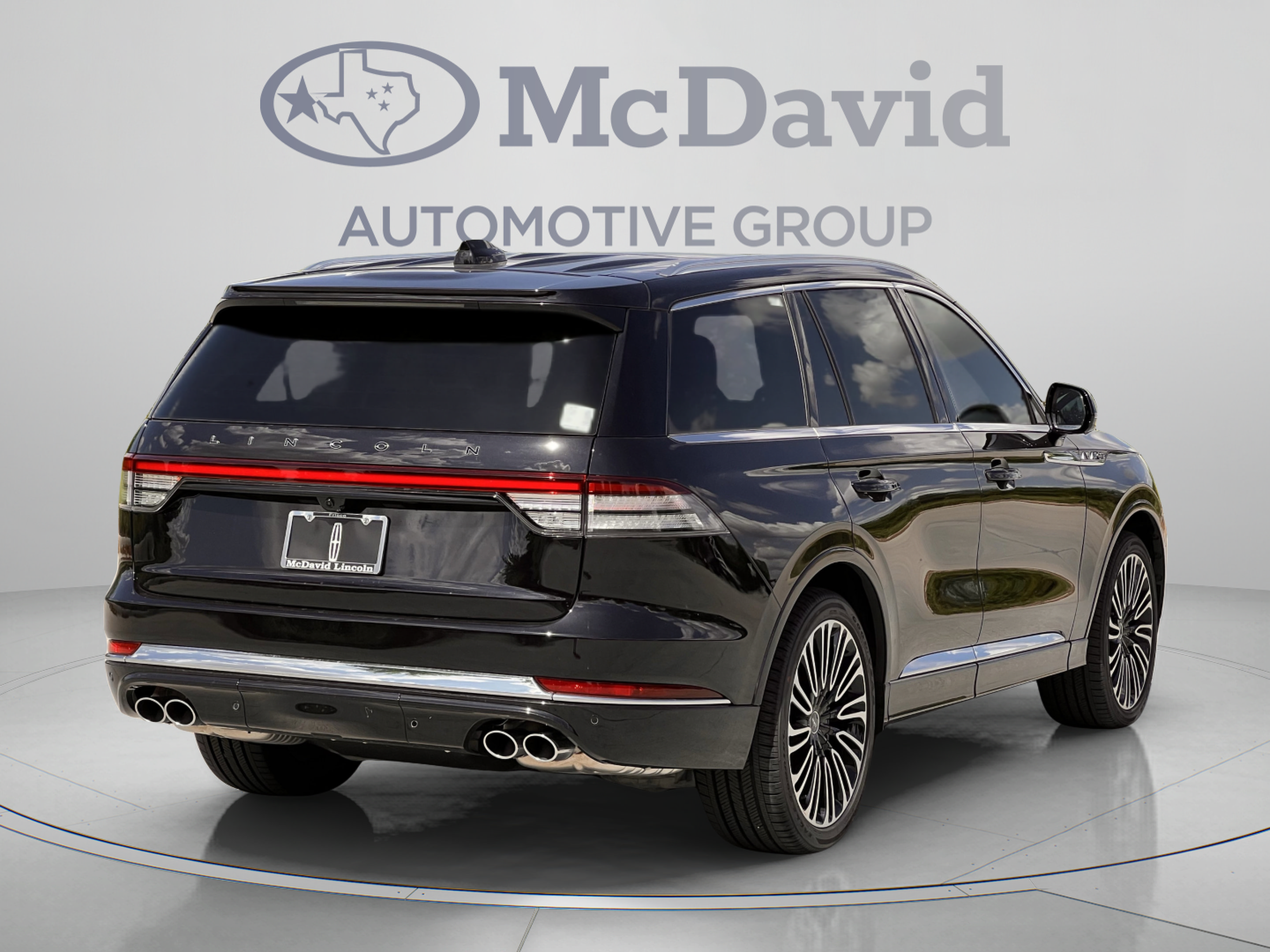 New 2025 Lincoln Aviator Black Label AWD/4WD image 6