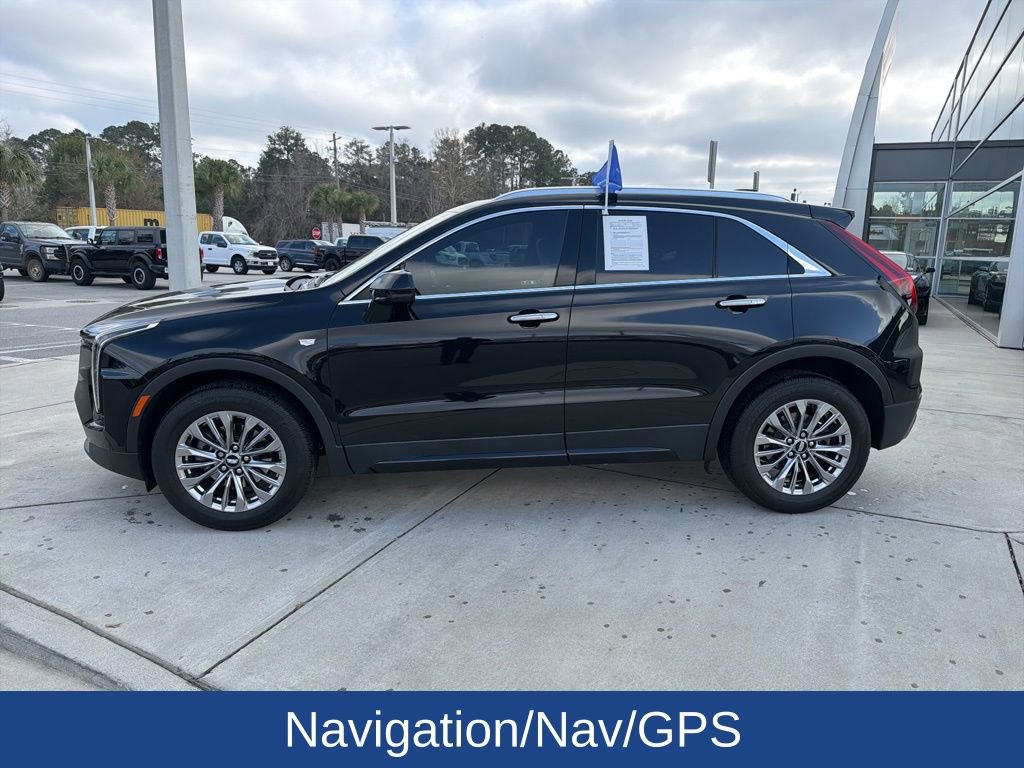 Used 2024 Cadillac XT4 Premium Luxury w/ Technology Package image 4