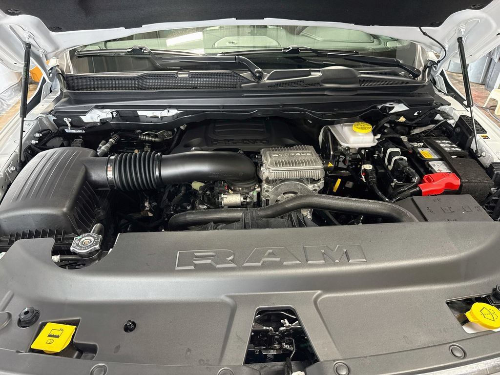 Used 2026 RAM 1500 Laramie AWD/4WD image 30