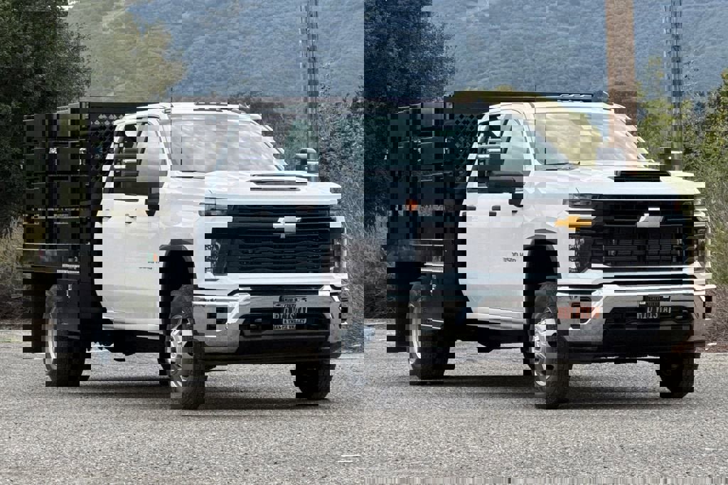 New 2025 Chevrolet Silverado 3500 W/T w/ WT Convenience Package image 2