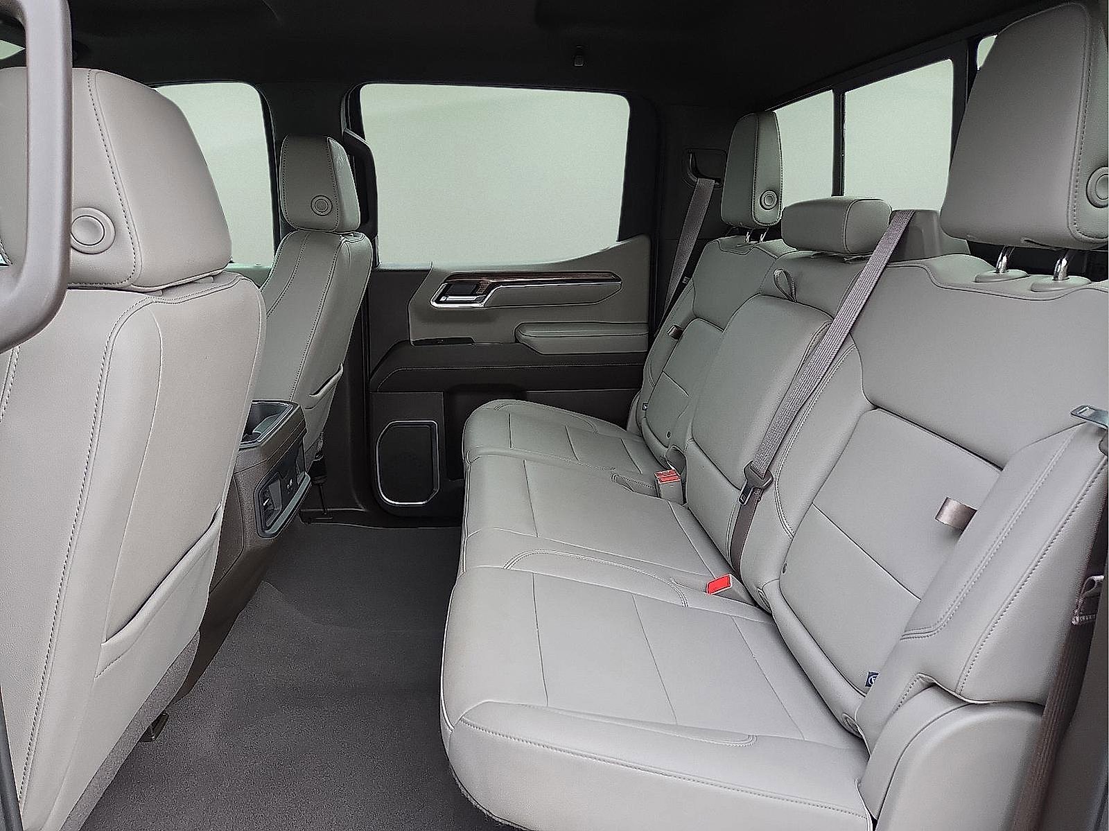 Used 2024 Chevrolet Silverado 1500 RST image 10