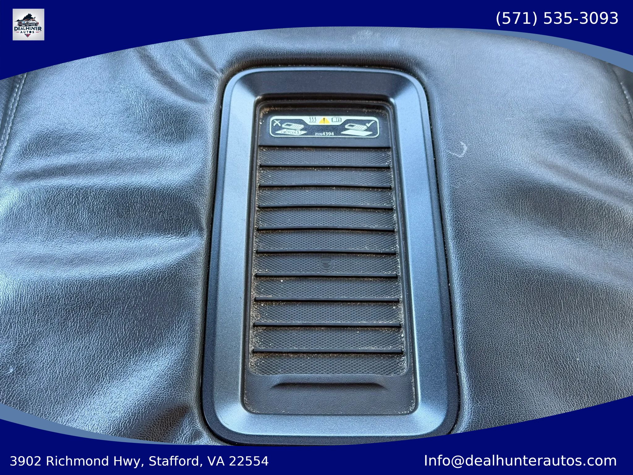 Used 2015 Chevrolet Tahoe LTZ AWD/4WD image 21