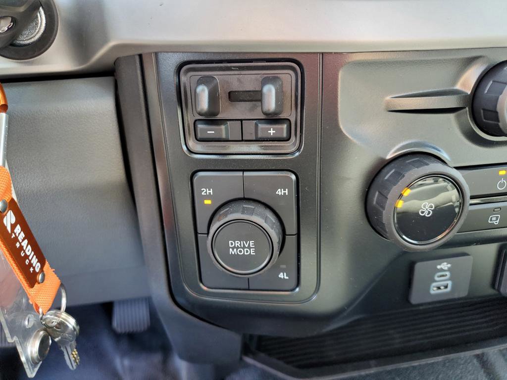 Used 2024 Ford F450 XL w/ Snow Plow Prep Package image 32