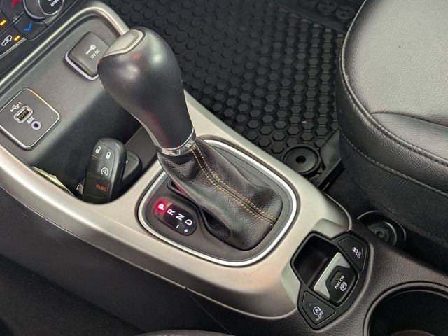Used 2019 Jeep Compass Latitude w/ Popular Equipment Group FWD image 21