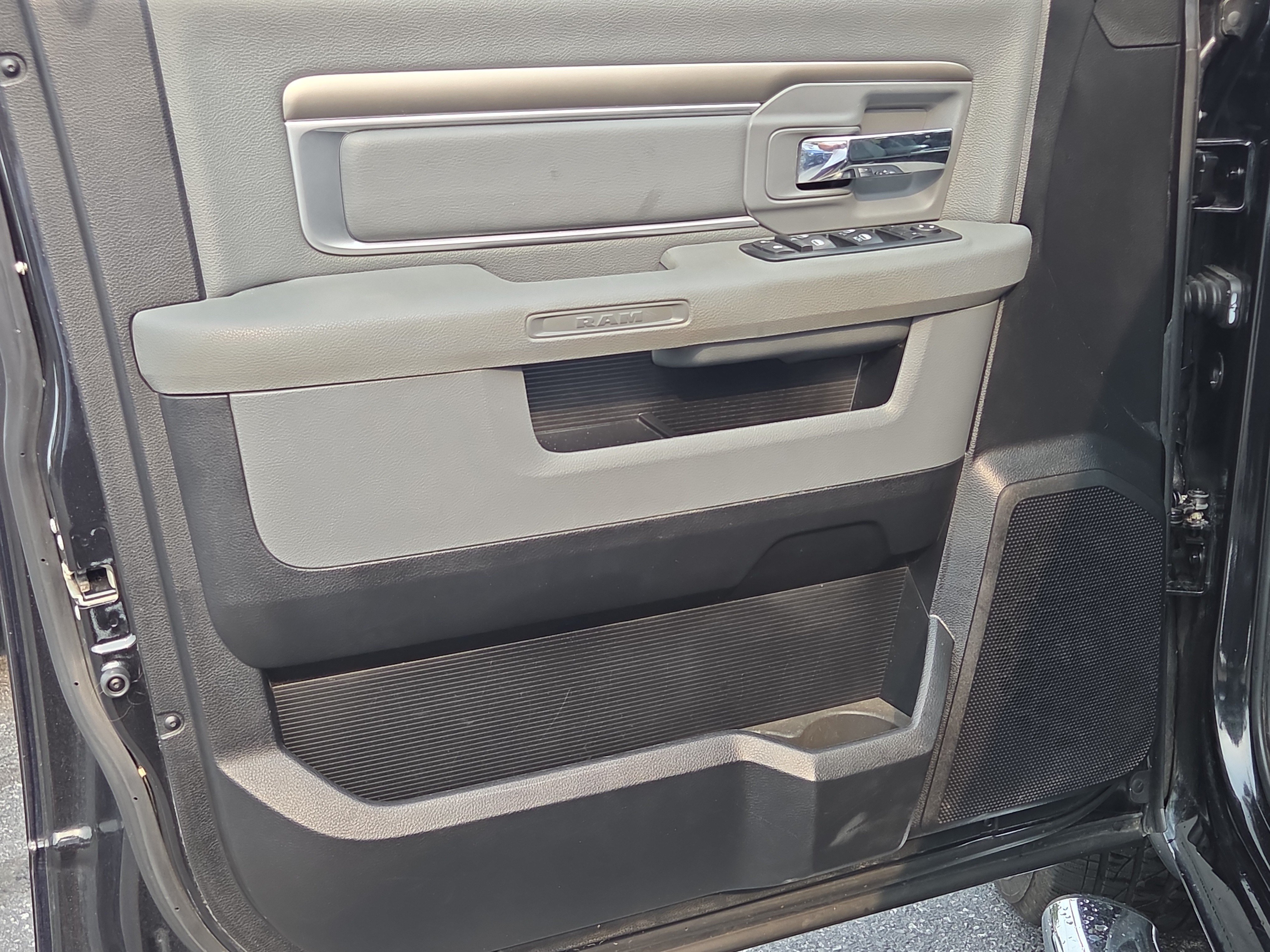 Used 2015 RAM 1500 Big Horn AWD/4WD image 15