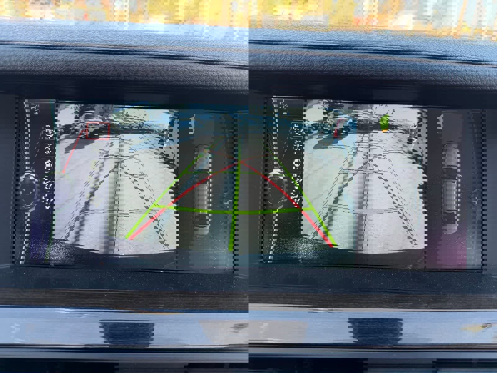 Used 2012 BMW 750Li image 13