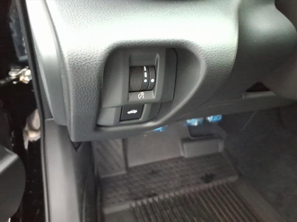 New 2025 Toyota GR86 Premium image 10