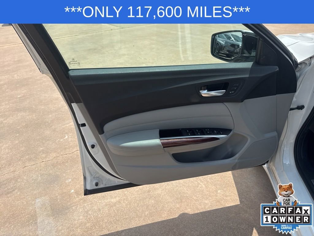 Used 2015 Acura TLX w/ Technology Package FWD image 10
