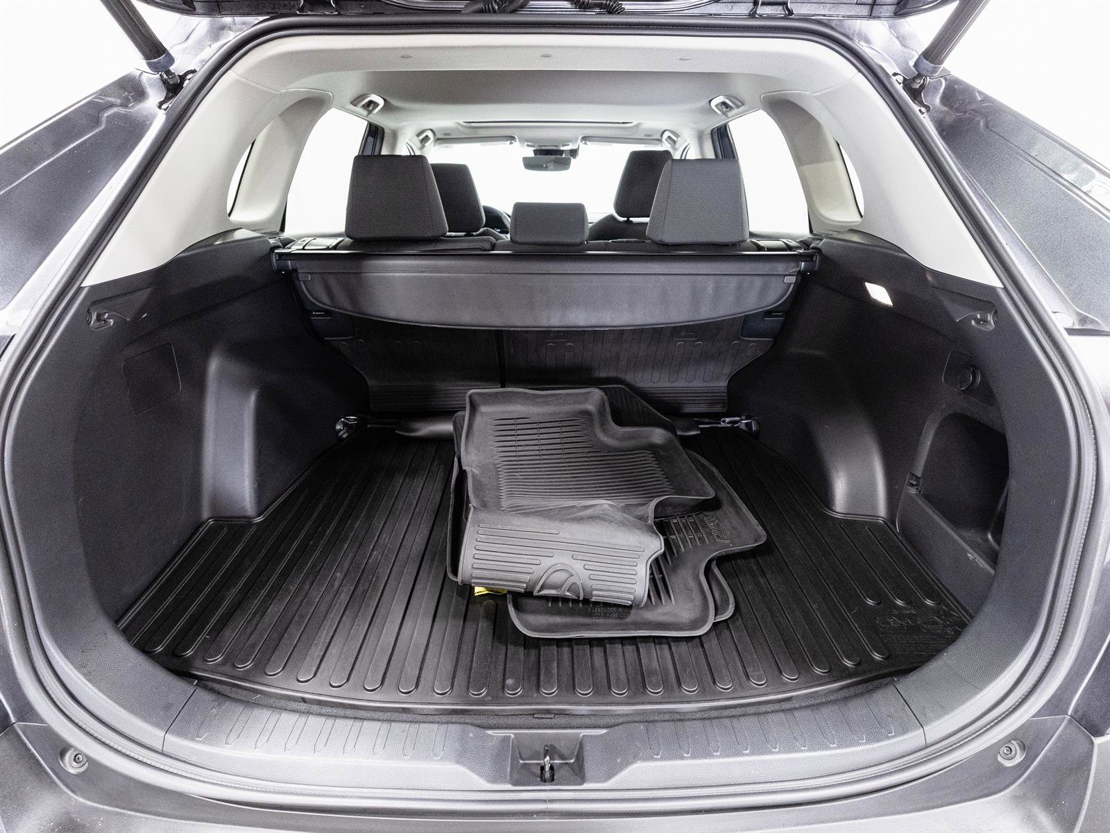 Certified 2023 Toyota RAV4 XLE w/ Convenience Package image 11