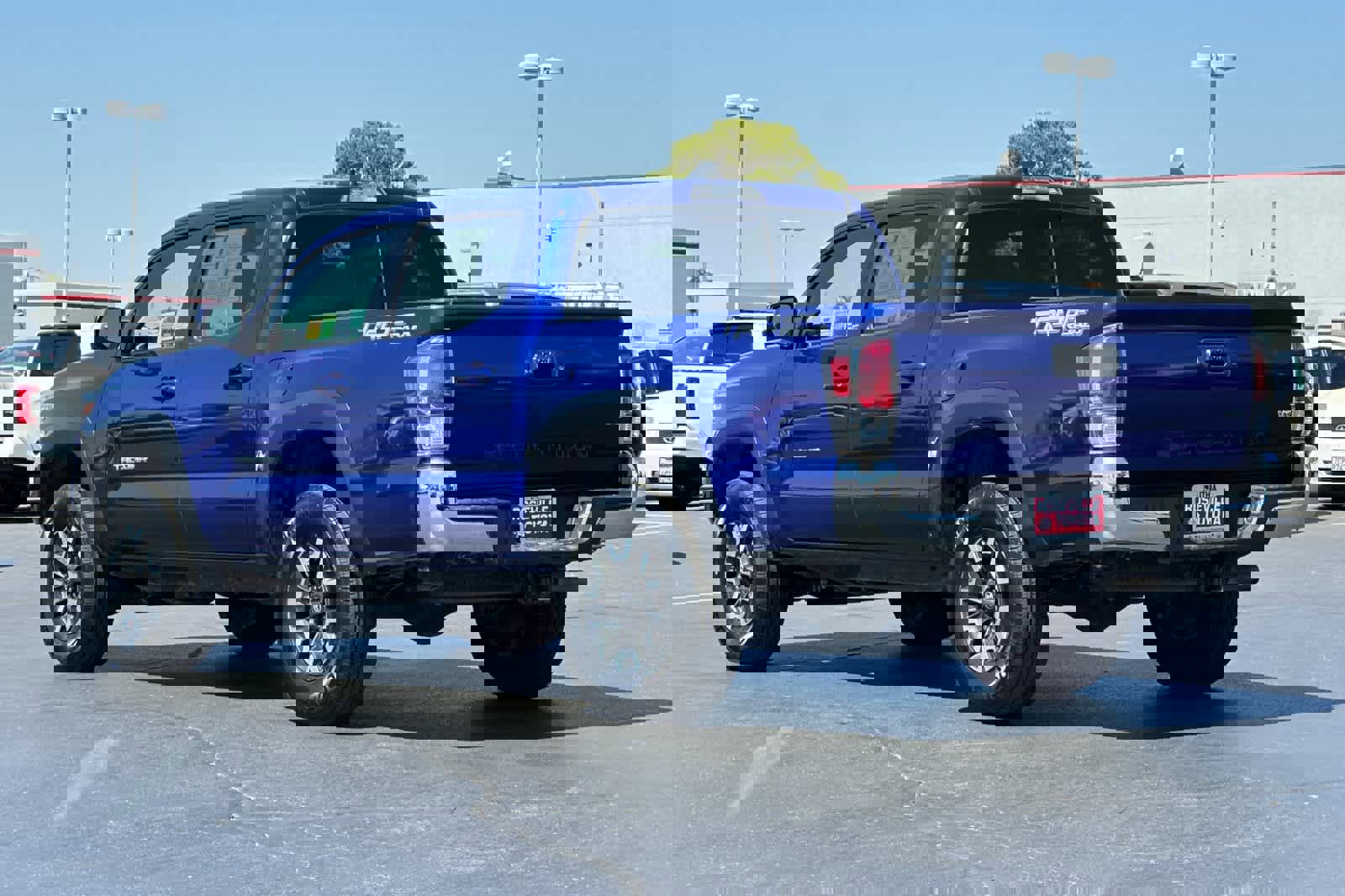 Certified 2023 Toyota Tacoma SR5 image 7