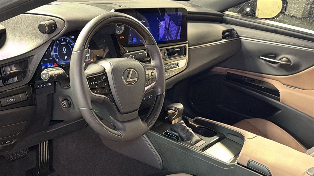 Used 2024 Lexus ES 350 Luxury w/ Technology Package image 26