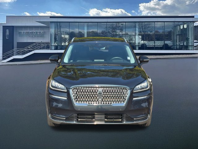 Used 2022 Lincoln Corsair Reserve w/ Luxury Package AWD/4WD image 2