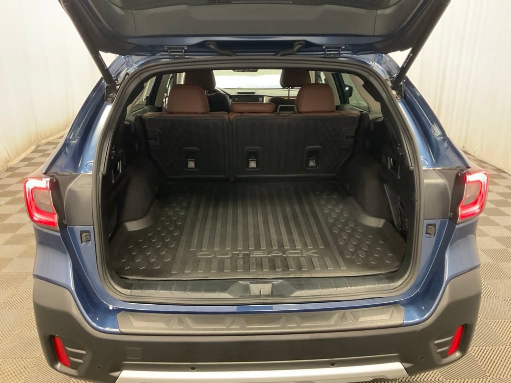 Used 2022 Subaru Outback Touring XT AWD/4WD image 24