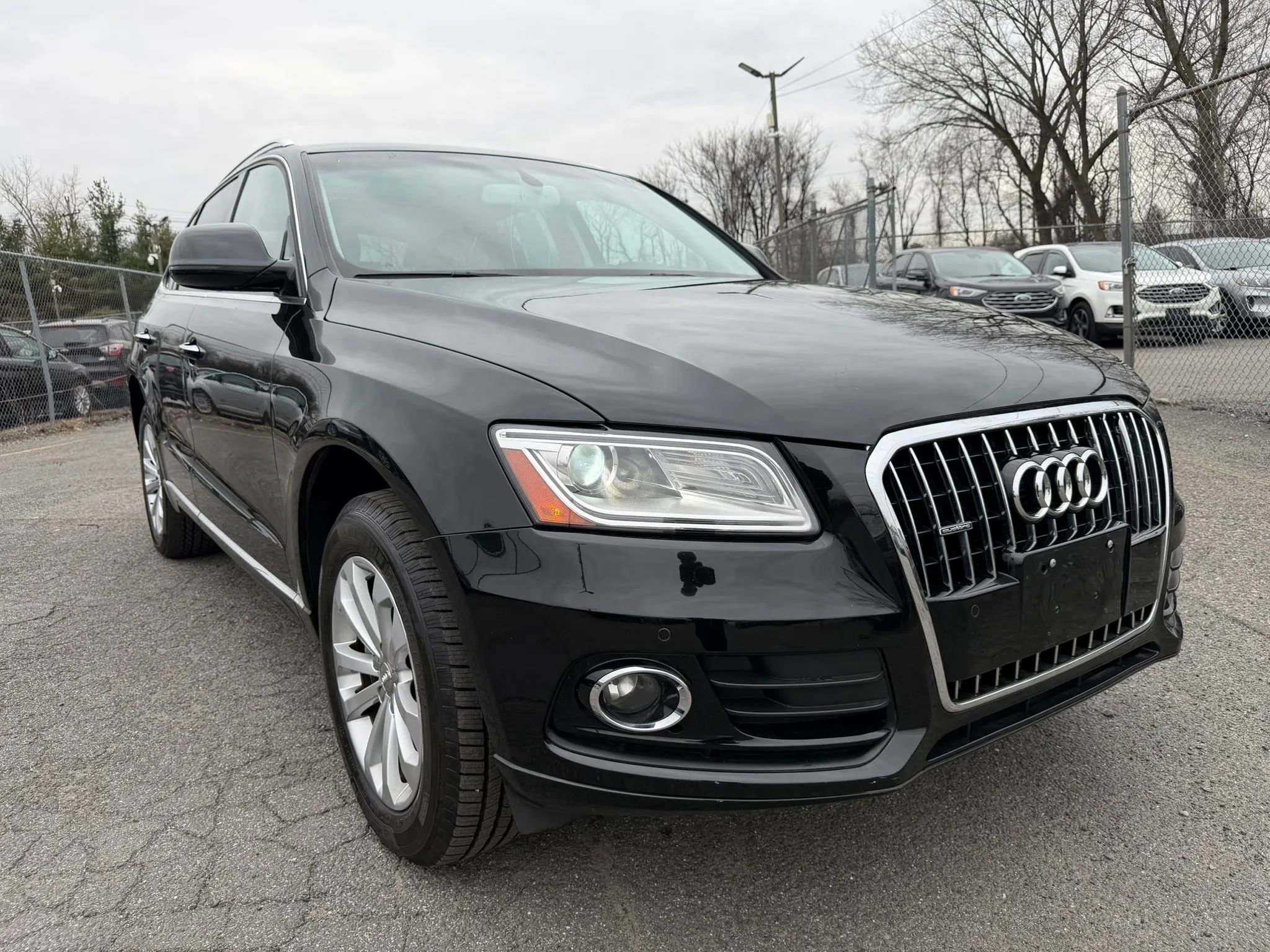Used 2016 Audi Q5 2.0T Premium Plus w/ Technology Package image 3