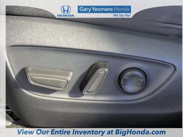 Used 2024 Toyota RAV4 AWD Hybrid image 23