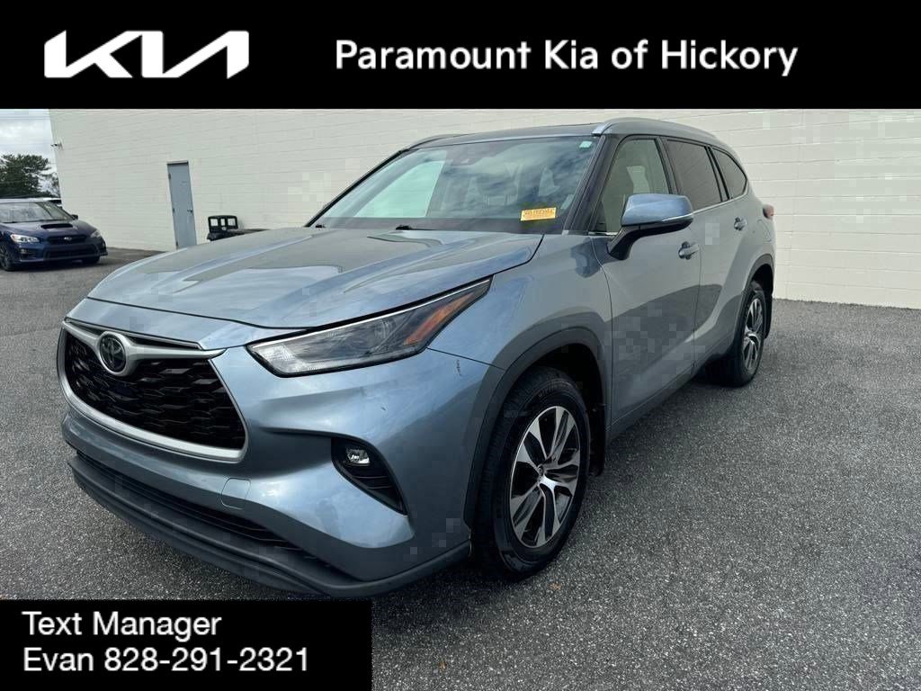 Used 2021 Toyota Highlander XLE