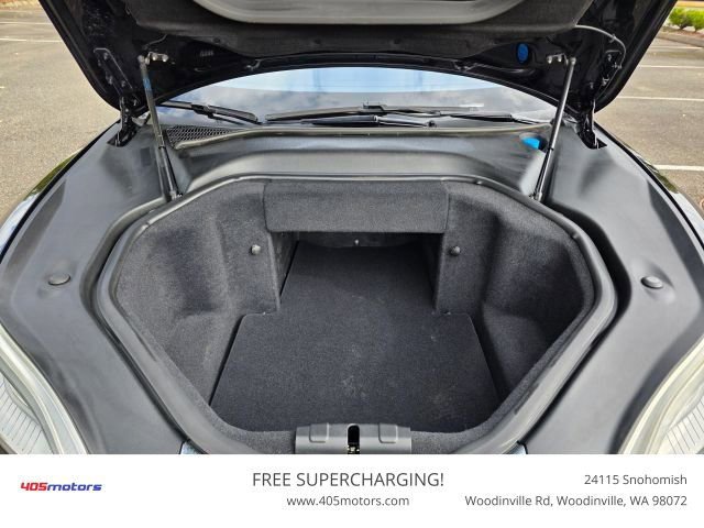 Used 2013 Tesla Model S Performance image 39