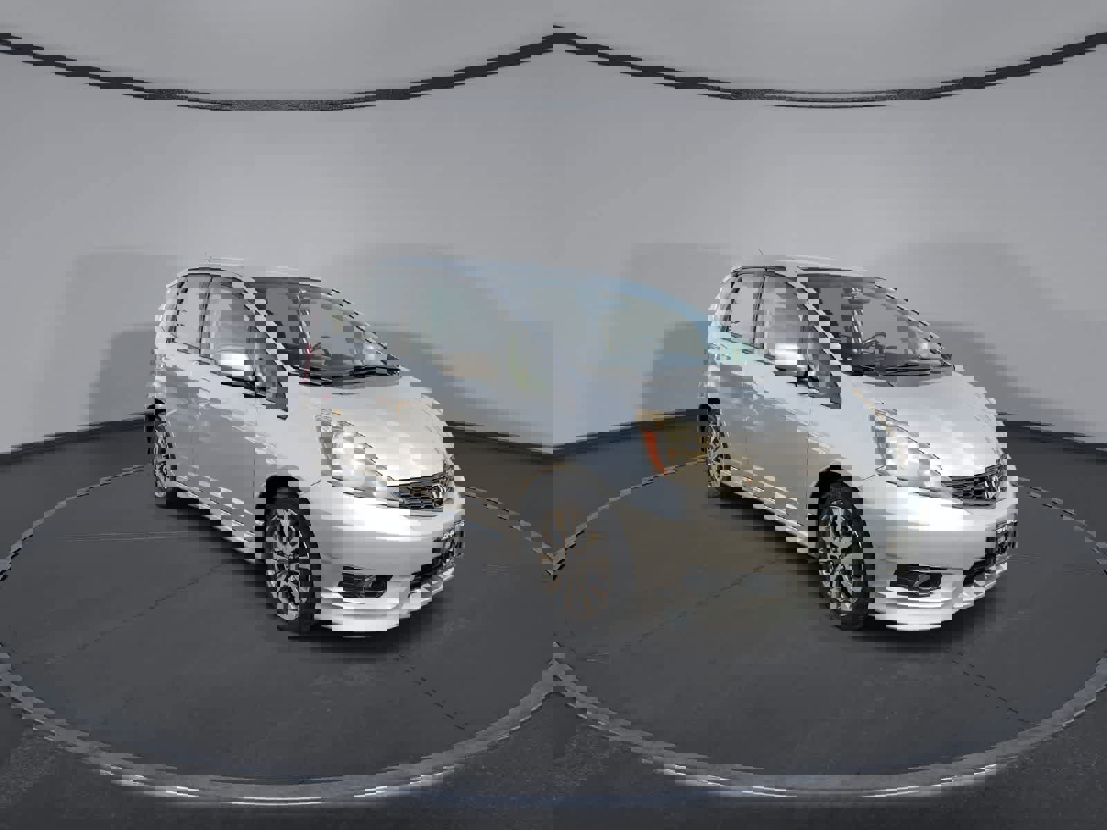 Used 2013 Honda Fit Sport image 2