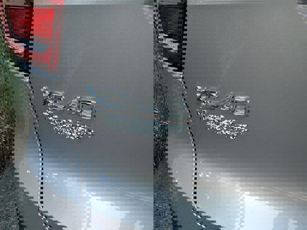 New 2026 Volvo XC40 B5 Plus w/ Protection Package Premier image 5