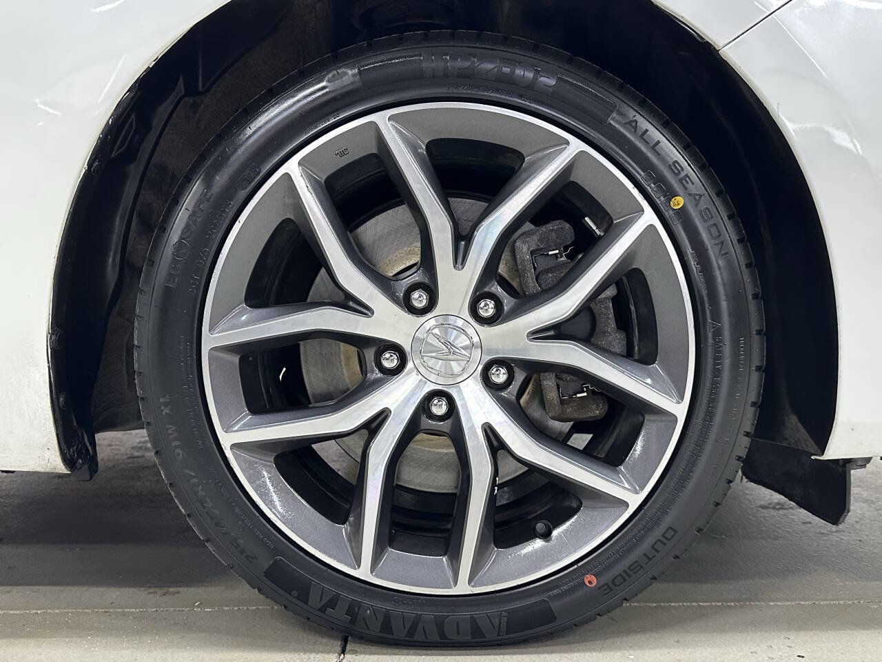 Used 2020 Acura ILX w/Premium 4dr Sedan Package image 32