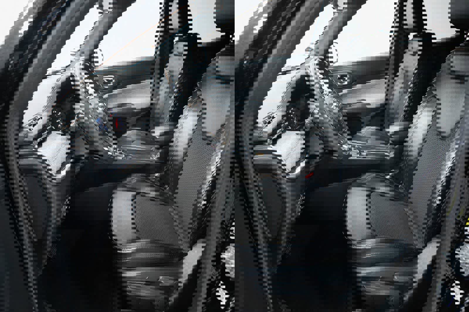 Used 2023 Jeep Compass Latitude image 17